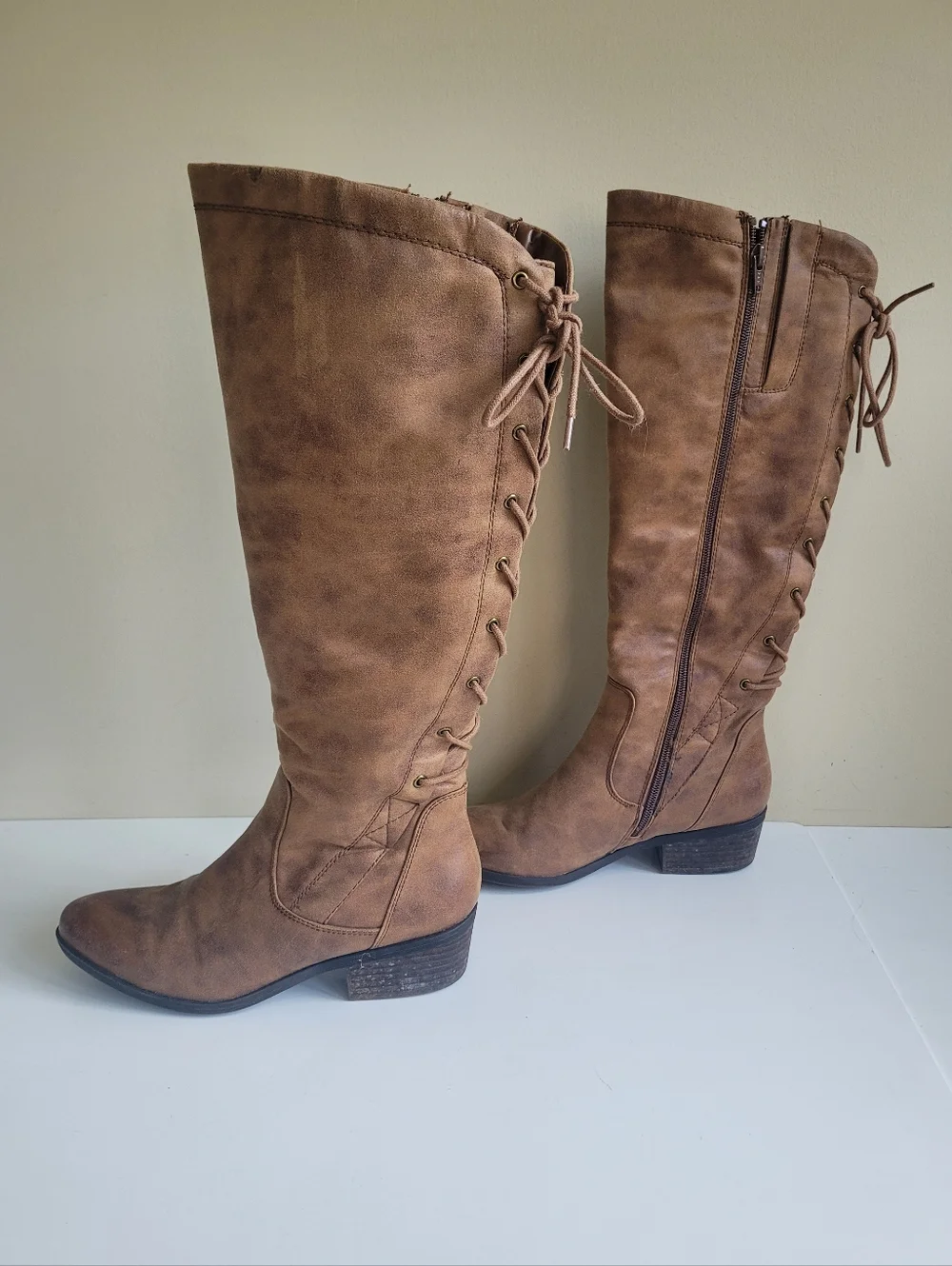 Baretraps Gardyna Knee-High Lace-Up Riding Boots Tan Womens 7.5